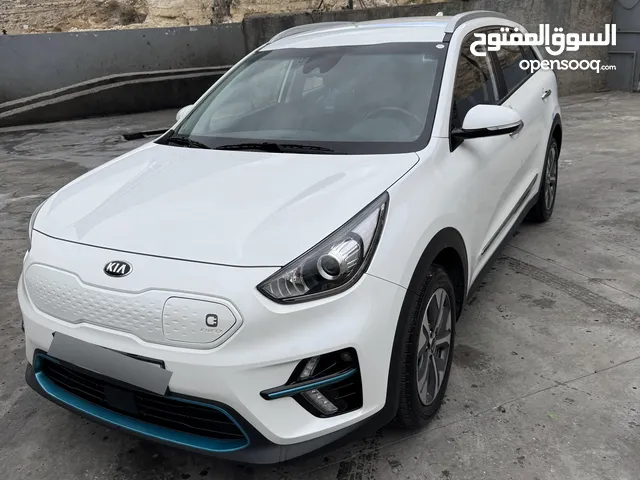 كيا نيرو كهرباء 2021 للبيع ممشى قليل وارد كوري لون لؤلؤي