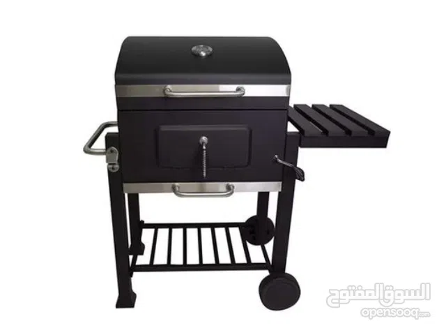 شواية فحم بعجلات للاستخدام الخارجي والفناء والحديقة مع صواني جانبية ورف تخزين، اسود