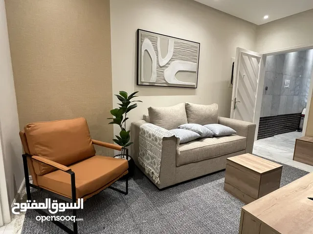 شقة غرفتين وصالة مفروشة للإيجار شهري حي الروضة 2BHK Apartment
