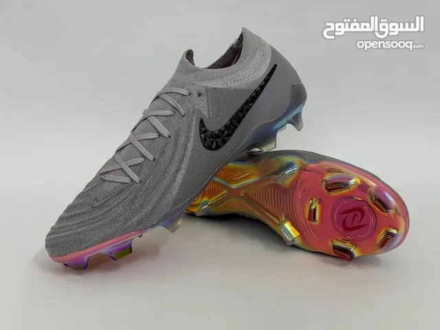 44 Sport Shoes in Sharjah