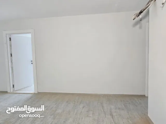 شقة للبيع بمساحة 190م  في رسن تاور