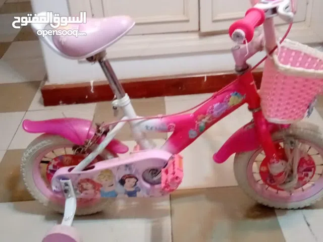 عجله اطفال مقاس 12 شبه جديده لم تستخدم