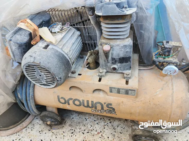 للبيع كومبرسور صناعي بحالة جيدة أوروبي