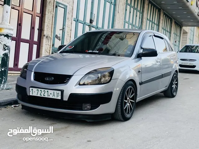 كيا 2008 متور1600