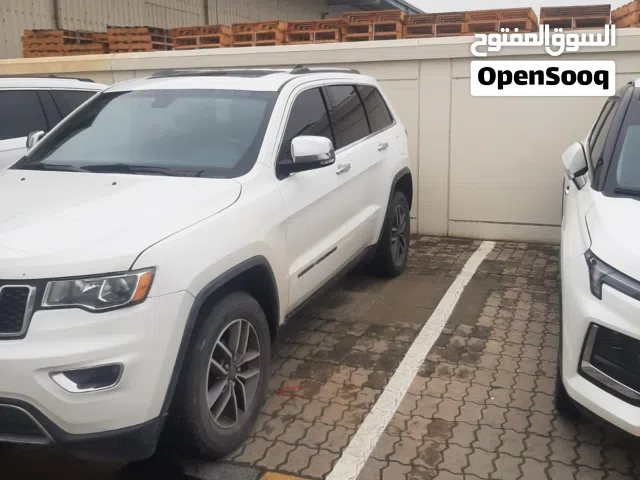 Used Jeep Grand Cherokee in Dhofar