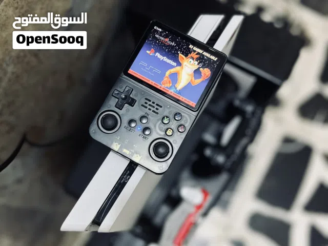 جهاز العاب (game console) للبيع