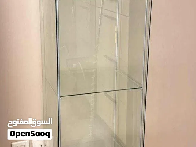 خزانة من ايكيا