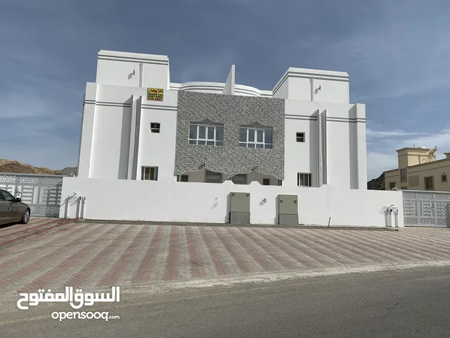 150 m2 2 Bedrooms Apartments for Rent in Muscat Ansab