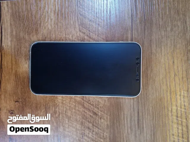 تلفون ايفون  12 للبيع مش مغير فيه اشي وكاله مساحة 64 بطاريه 78 للبيع بسعر 170