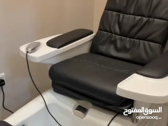 صالون حلاقة للبيع او الشراكة