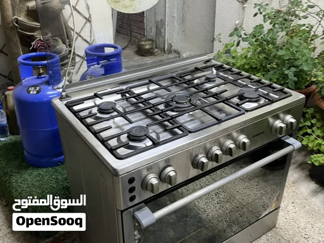 للبيع فرن غاز 5 عيون صناعة تركية بحالة ممتازة