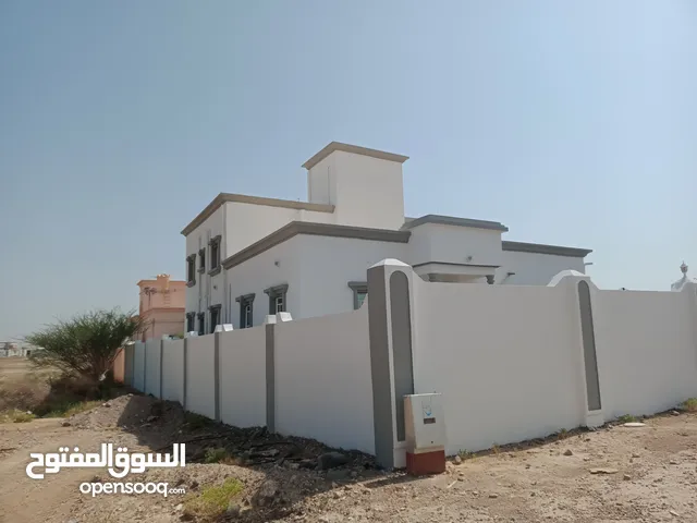 385 m2 3 Bedrooms Villa for Sale in Al Dhahirah Ibri
