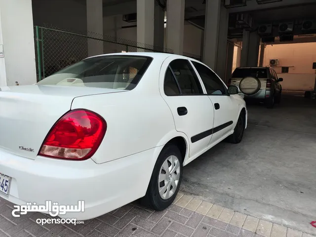 For sale nissan sanny 2010  automatic   family used cars