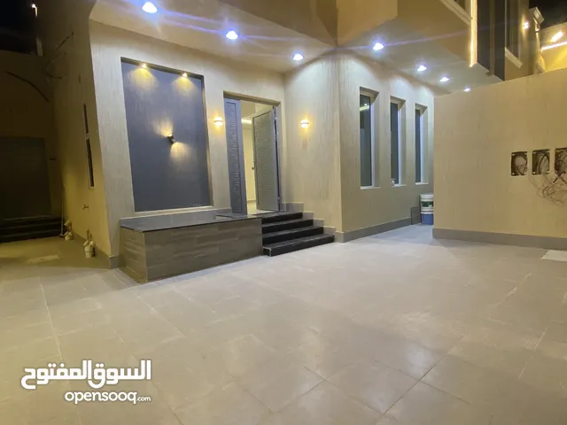 450m2 More than 6 bedrooms Villa for Sale in Jeddah Al Hamadaniyah