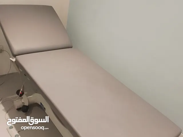 سرير فحص المرضى كهربائي لعيادات  طبية promotal