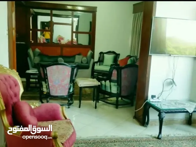 155 m2 3 Bedrooms Apartments for Rent in Cairo Zamalek