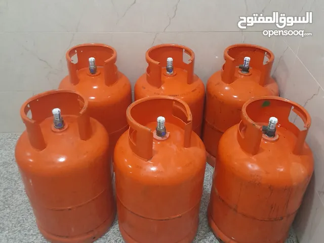 اسطوانات غاز عدد6اسطوانت فل للبيع