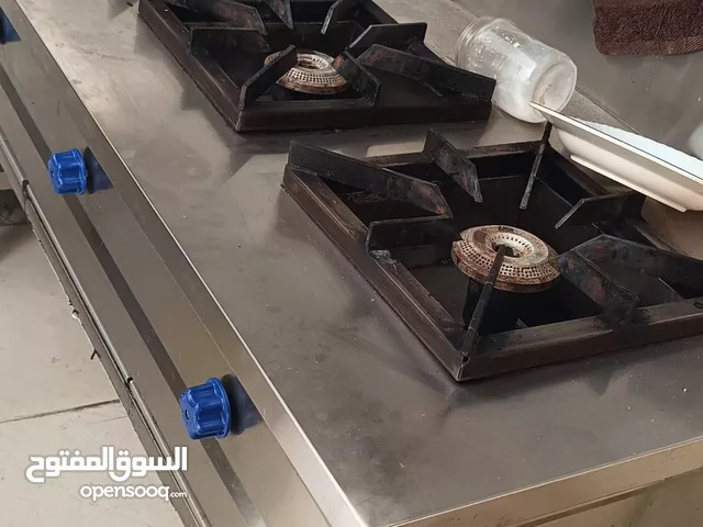 بوتجاز مطاعم 3 شعله حاله ممتازة 3-burner restaurant stove, excellent condition