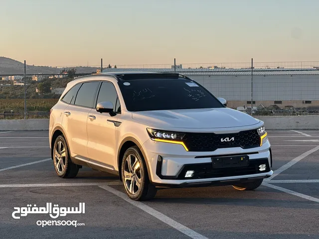 كايا سورينتو 2023 فل الفل  فتحة سقف بانوراما  4x4 ///240Hp بنزين + كهرباء  ( Haybrid) 1600cc