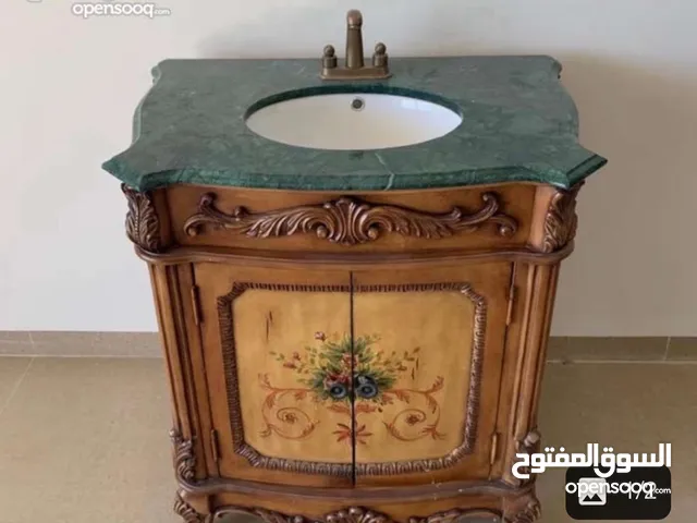 خزانه مغسلة أنتيك