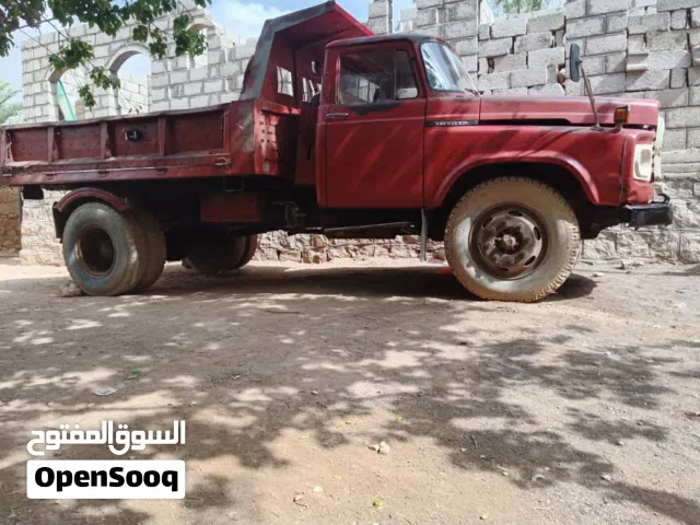 قلاب تويوتا نظيف جدا جدا