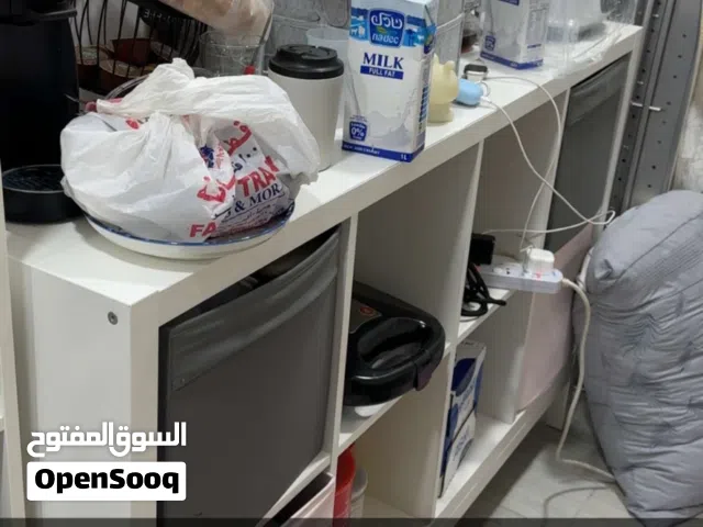 رفوف استعمال بسيط