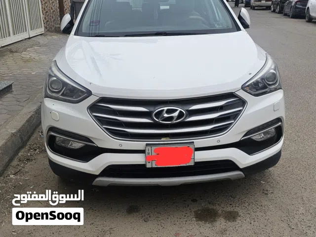 Used Hyundai Santa Fe in Basra