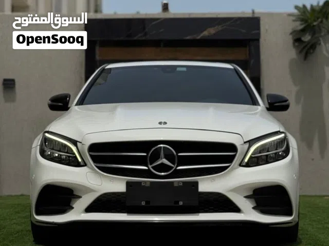 2020 مرسيدس بنز الفئة-C C 200