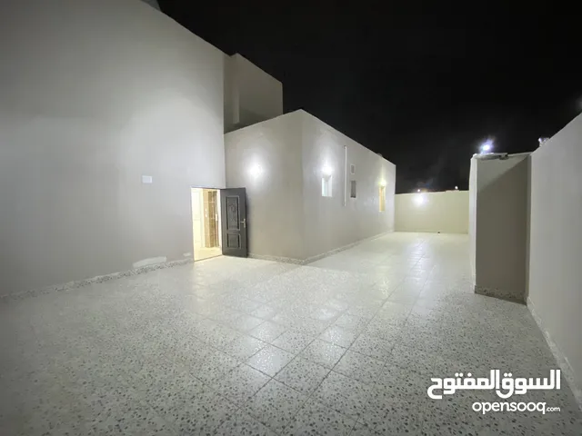 350 m2 More than 6 bedrooms Apartments for Sale in Taif Al Wesam