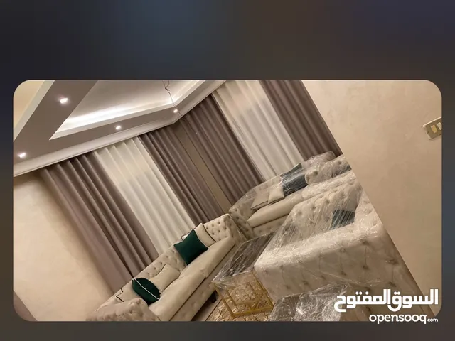 170 m2 4 Bedrooms Apartments for Rent in Amman Um El Summaq