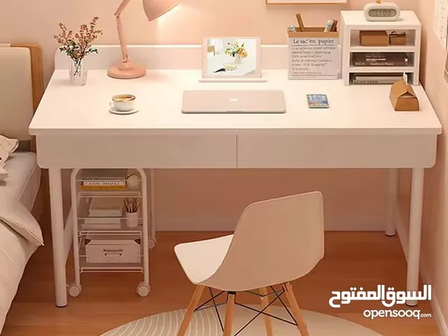 اثاث يدوم لسنوات معنا أحدث الموديلات مكتب دراسي يجنن 140*50*75 سم 1. مناسبة للدراسة والعمل