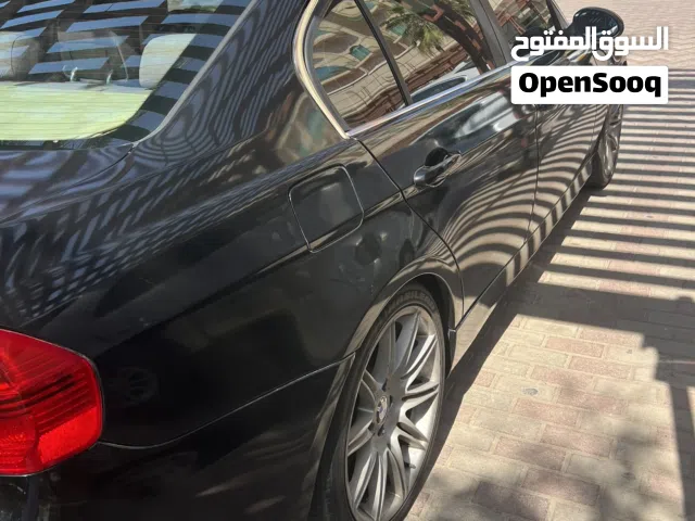 2005 بي ام دبليو الفئة 3 330