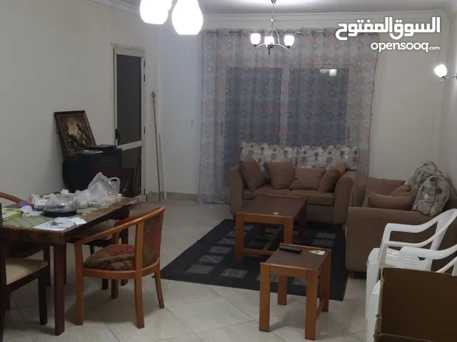 130 m2 3 Bedrooms Apartments for Rent in Cairo First Settlement