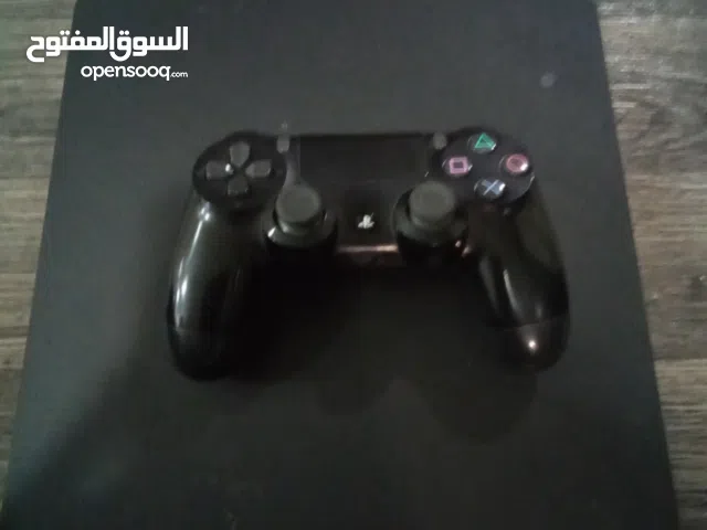 للبيع بلايستيشن 4 (PS4) سعة نص تيرا
