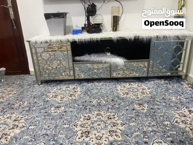 طاوله للبيع