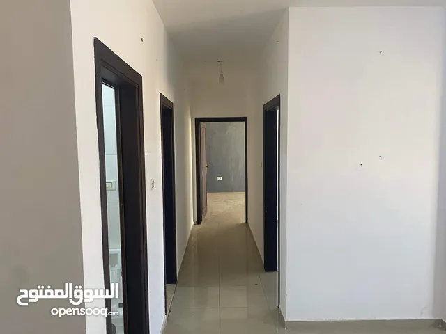 Unfurnished Offices in Irbid Al Hay Al Sharqy