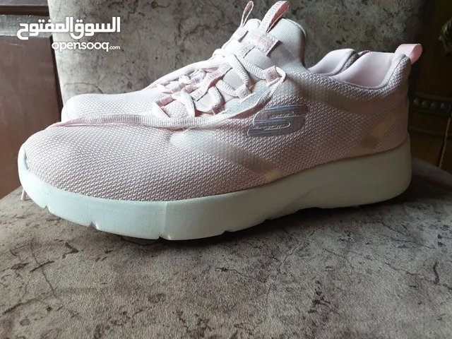 كوتشي سكيتشرز أصلي