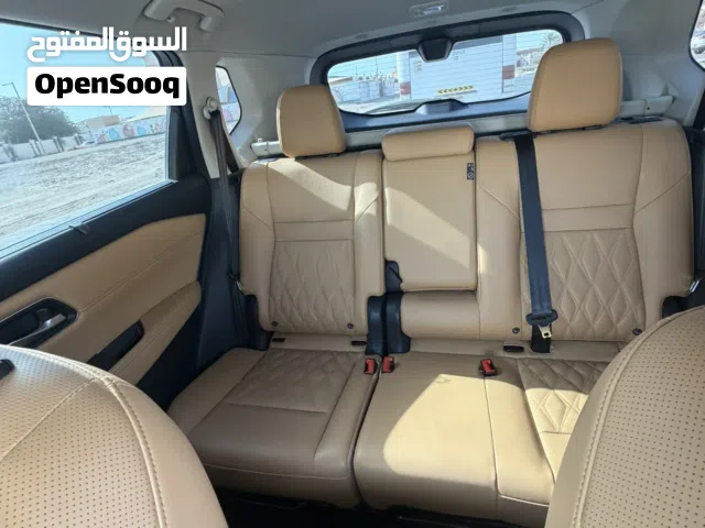 2025 نيسان X-تريل SV1