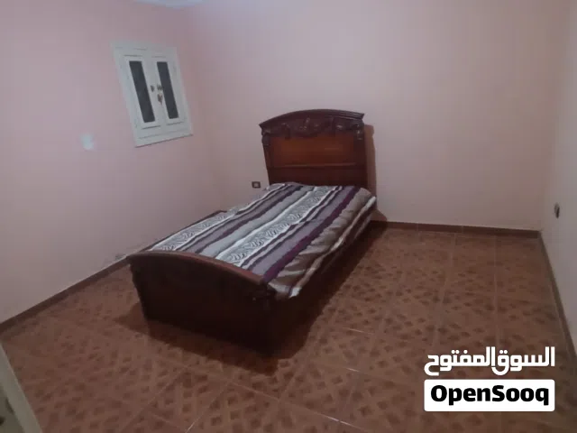 شقه للايجار بالنزهه الجديده خلف المستشفى السعودي الالماني