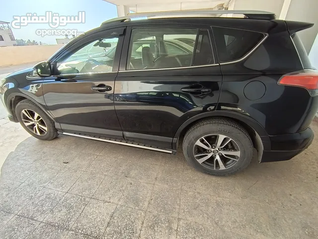 Used Toyota RAV 4 in Amman