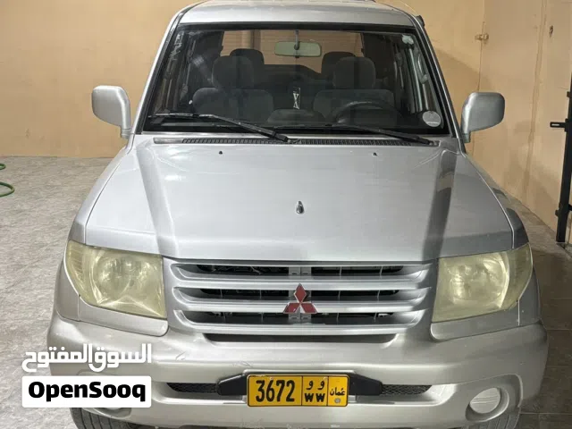 2002 Mitsubishi Pajero iO