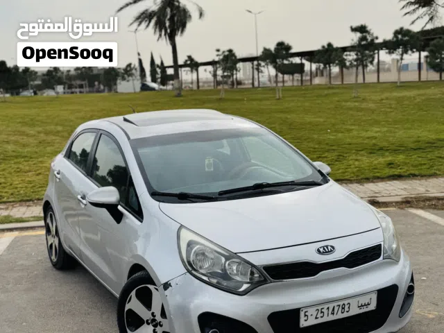 كيا ريو الدار 2013