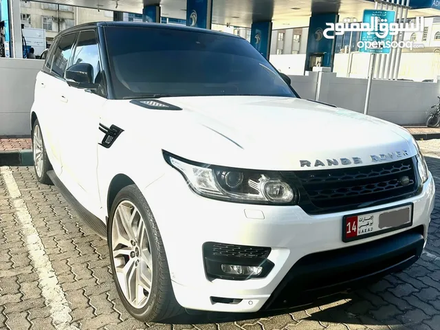 Range Rover Sport 2015 very clean car no accident