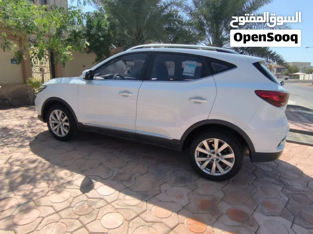 سيارة إم جي ZS موديل 2021، ، لون أبيض، بحالة ممتازة، تأمين شامل
