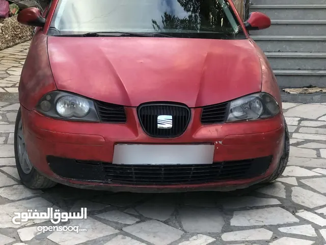 سيات قرطبه مكسور عليها ترخيص 3سنوات