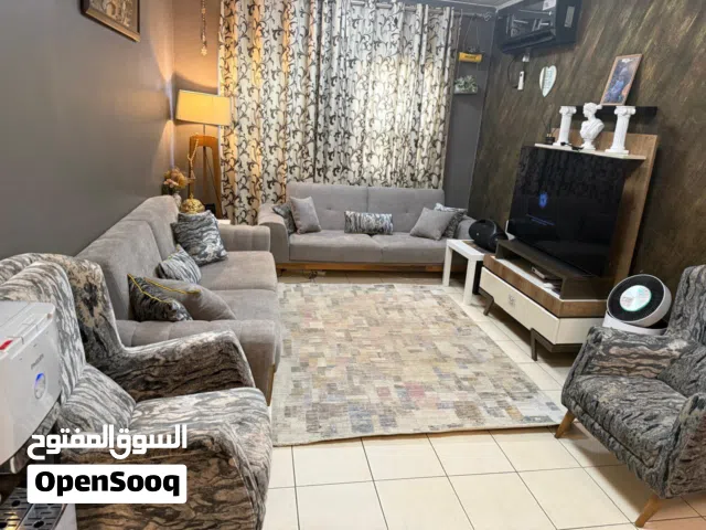 تخم قنفات تركي 8 مقاعد.يتحول الى سرير للبيع