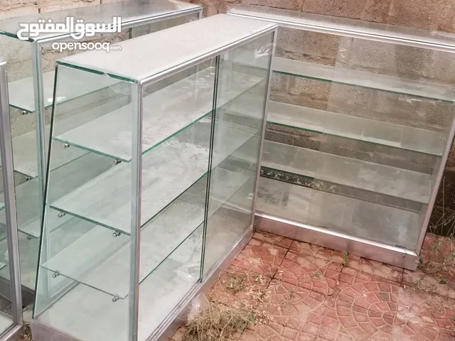 بترينة عرض اكسسوارات : بترينات زجاج في اليمن على السوق المفتوح
