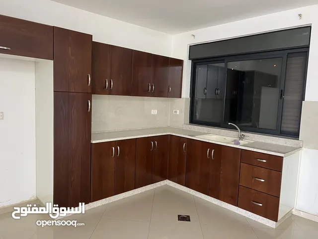 170 m2 3 Bedrooms Apartments for Rent in Ramallah and Al-Bireh Al Tira