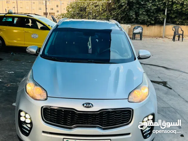 كيا سبورتاج موديل 2016 متور2000 ديزل ترخيص وتامين فل