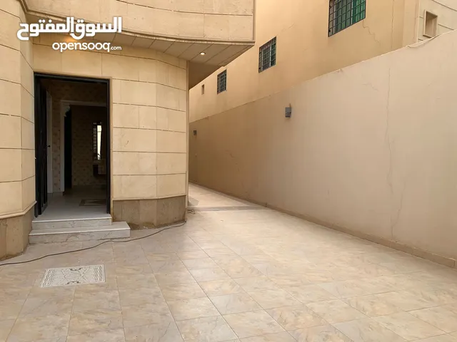 170 m2 3 Bedrooms Townhouse for Rent in Al Riyadh Al Yasmin